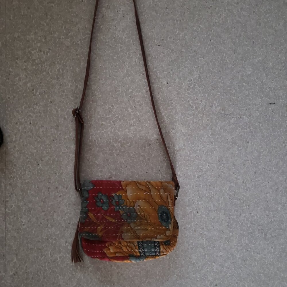 Primitives by Kathy multi color fabric purse